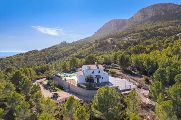 4 bed finca / country property in Benissa