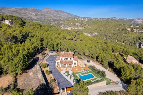 4 bed finca / country property in Benissa