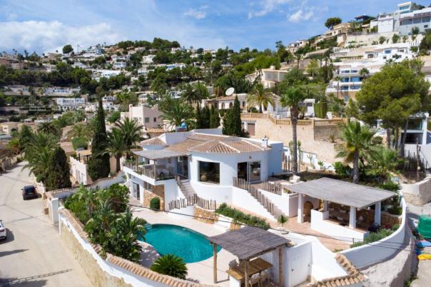 4 bed villa in Moraira