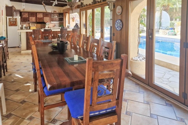 4 bed villa in Javea