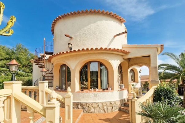 4 bed villa in Javea