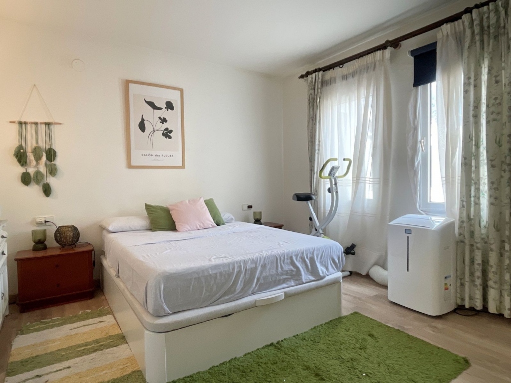 2 bed apartment in Moraira