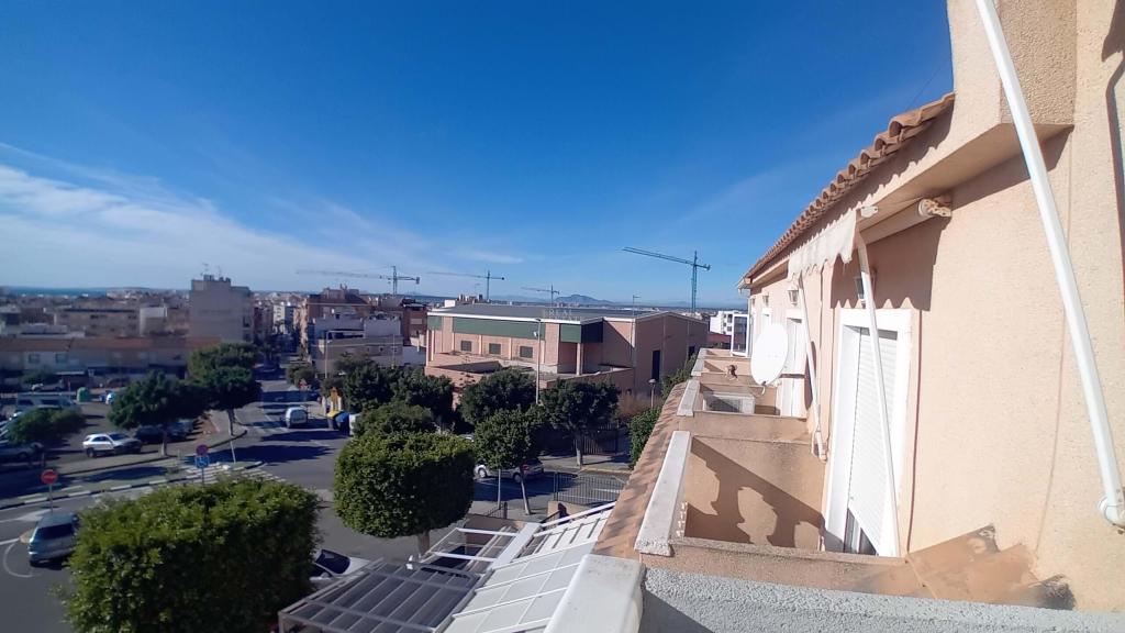 3 bed apartment in Santa Pola