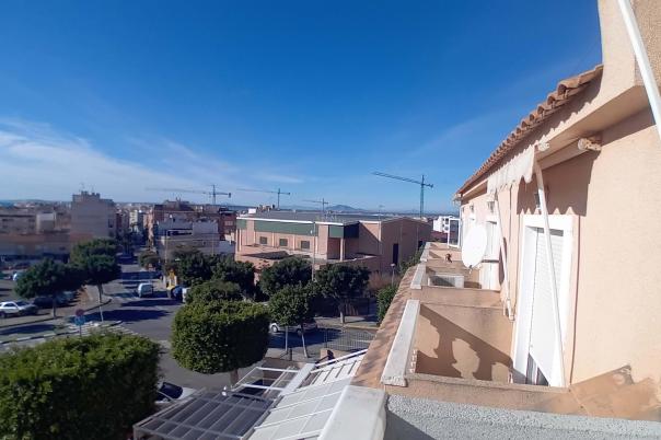 3 bed apartment in Santa Pola