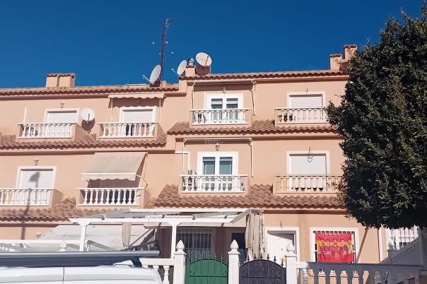 3 bed apartment in Santa Pola