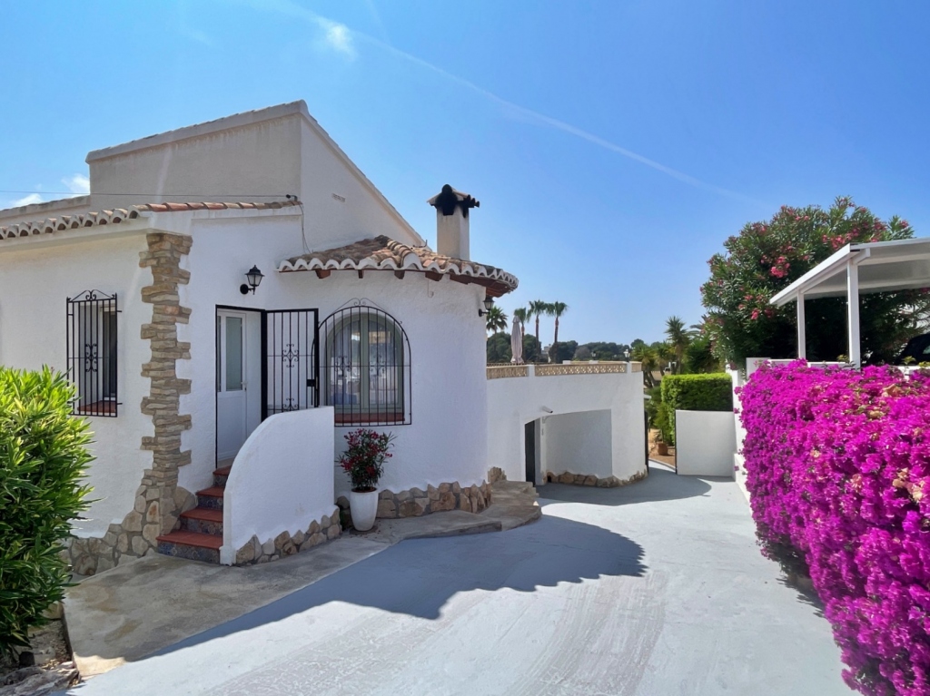 2 bed villa in Moraira