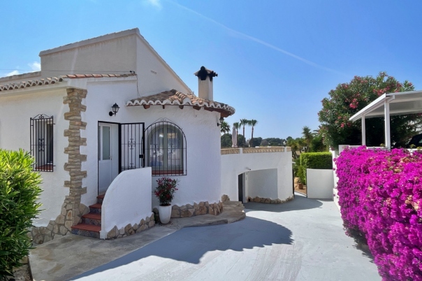 2 bed villa in Moraira