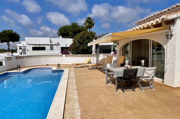 2 bed villa in Moraira