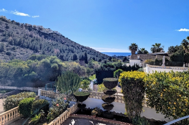 4 bed villa in Moraira