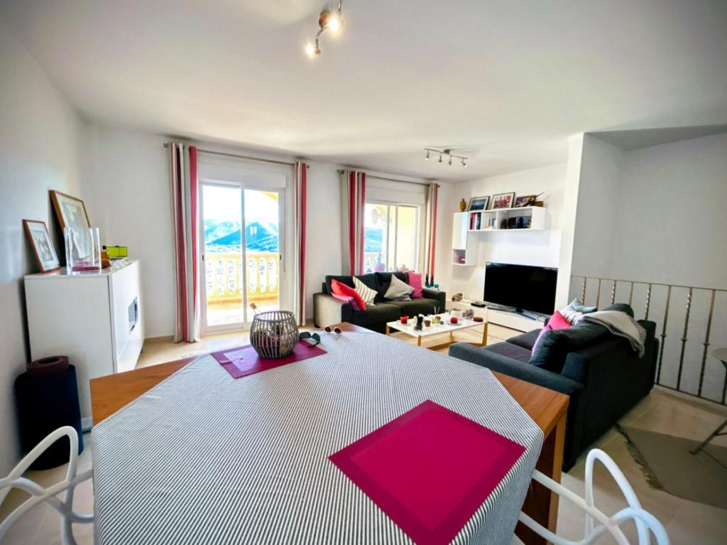 3 bed town_house in Jalón