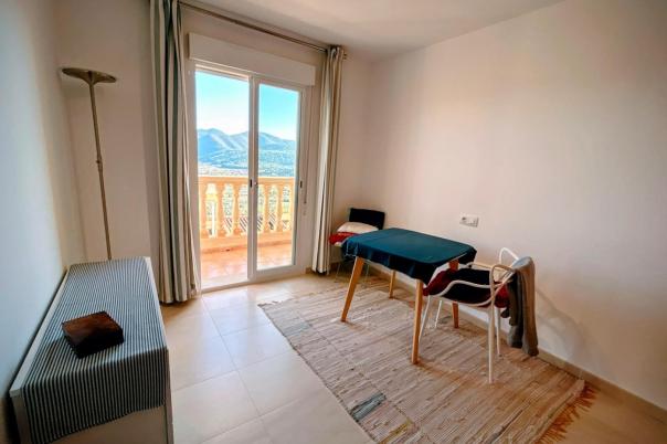 3 bed town_house in Jalón