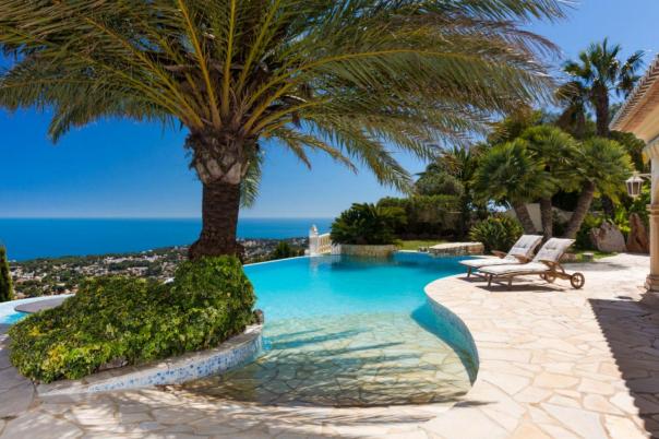 4 bed villa in Moraira