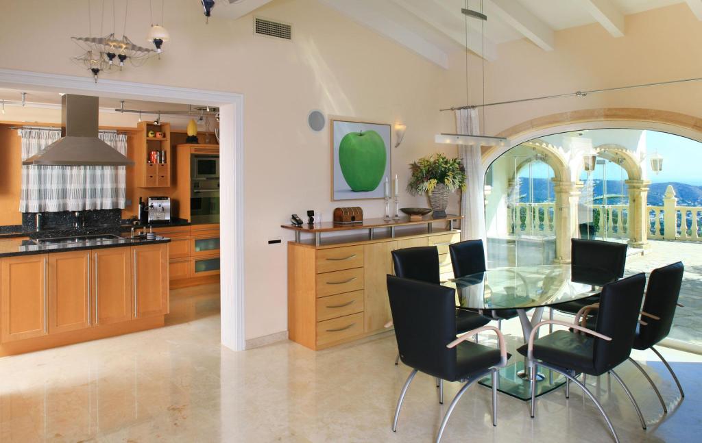 4 bed villa in Moraira