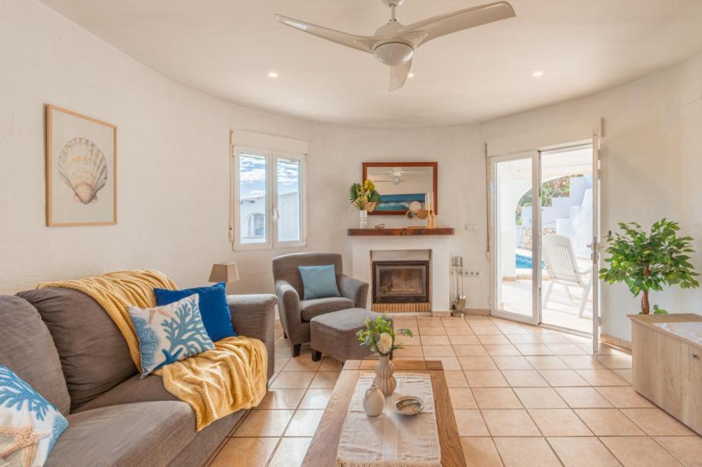 4 bed villas in Benissa