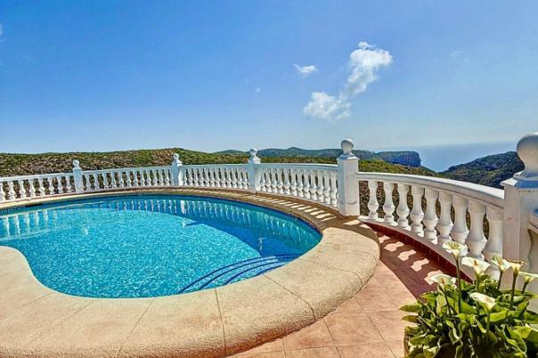 3 bed villas in Benitachell