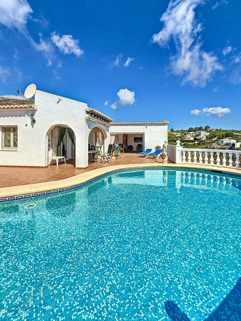3 bed villas in Benitachell