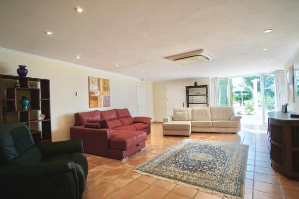 7 bed villas in Moraira