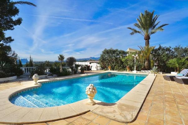 7 bed villas in Moraira