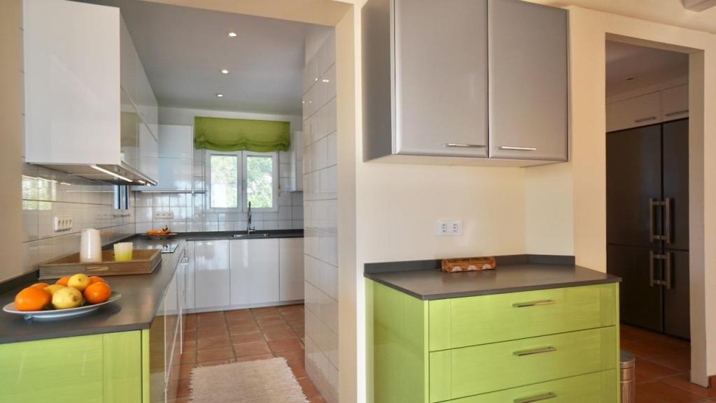 7 bed villas in Moraira