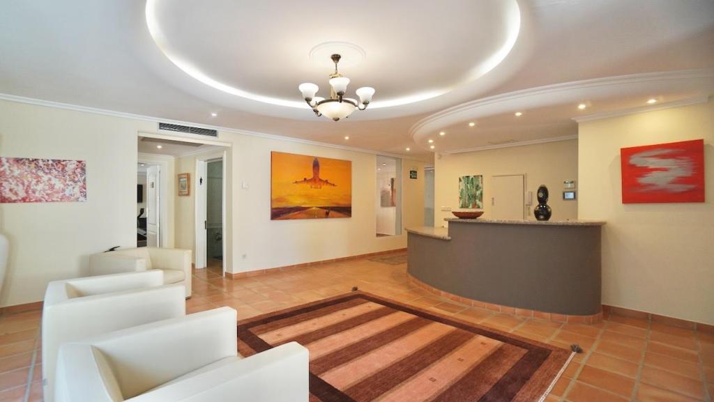 7 bed villas in Moraira