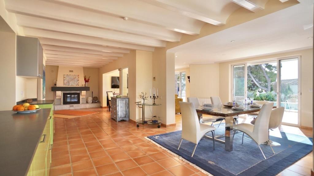 7 bed villas in Moraira