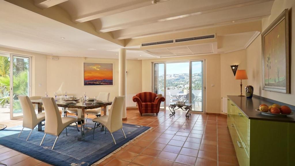 7 bed villas in Moraira
