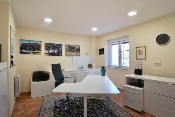 7 bed villas in Moraira