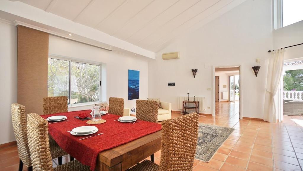 7 bed villas in Moraira