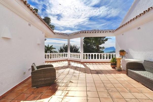 7 bed villas in Moraira