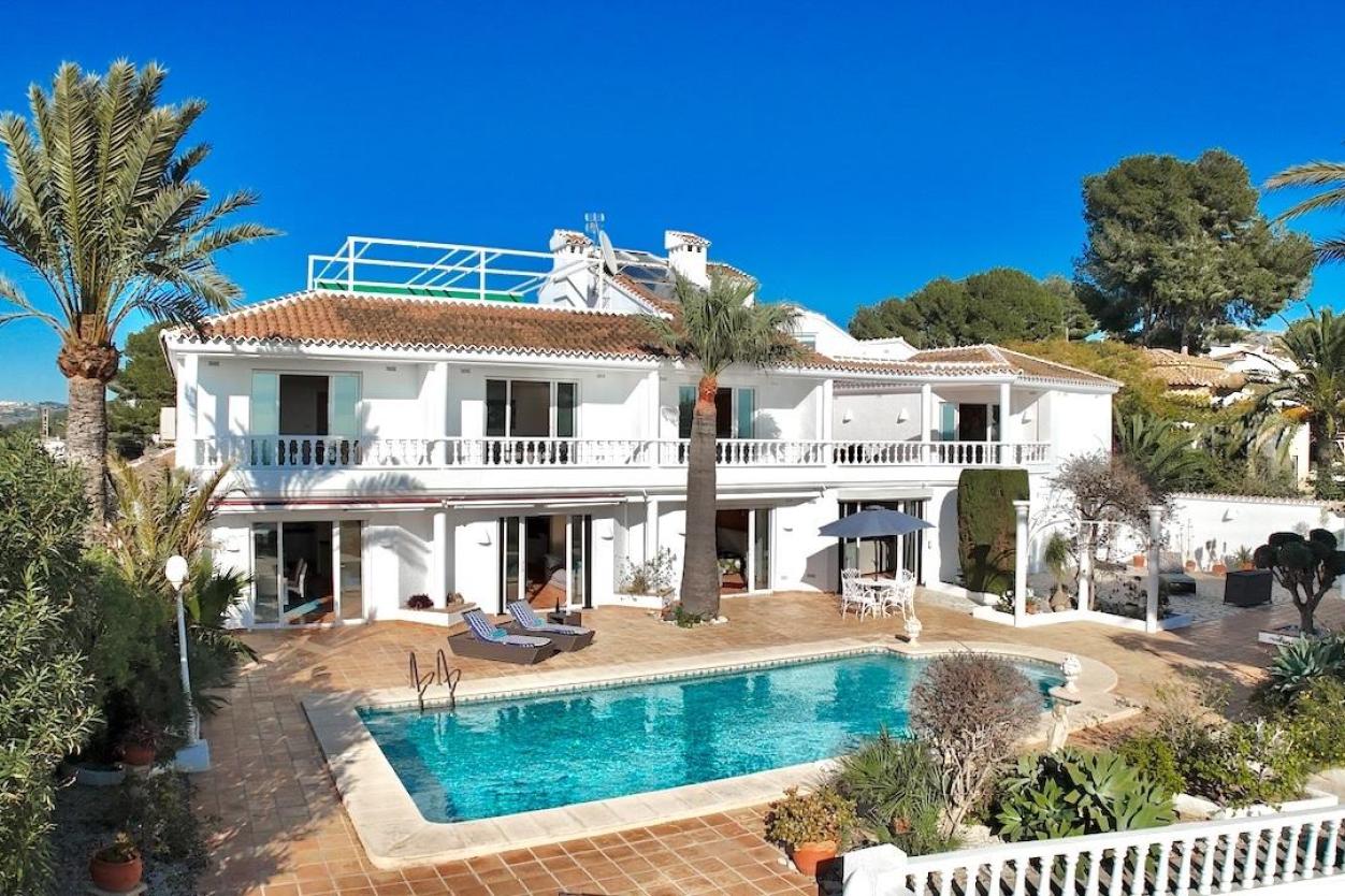 7 bed villas in Moraira