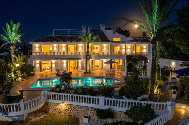7 bed villas in Moraira