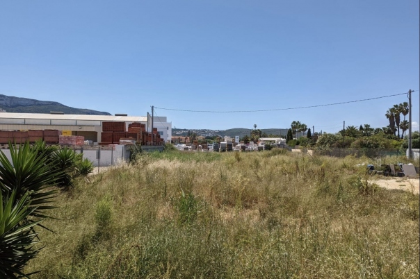 plot in Denia