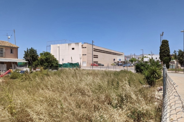 plot in Denia
