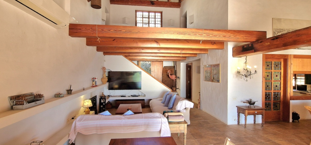 5 bed villa in Moraira