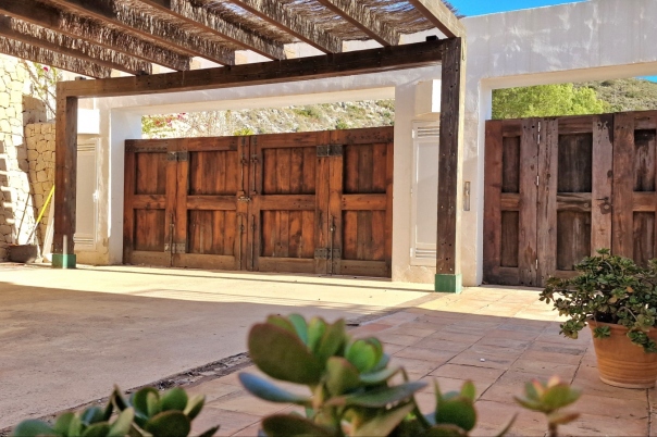 5 bed villa in Moraira