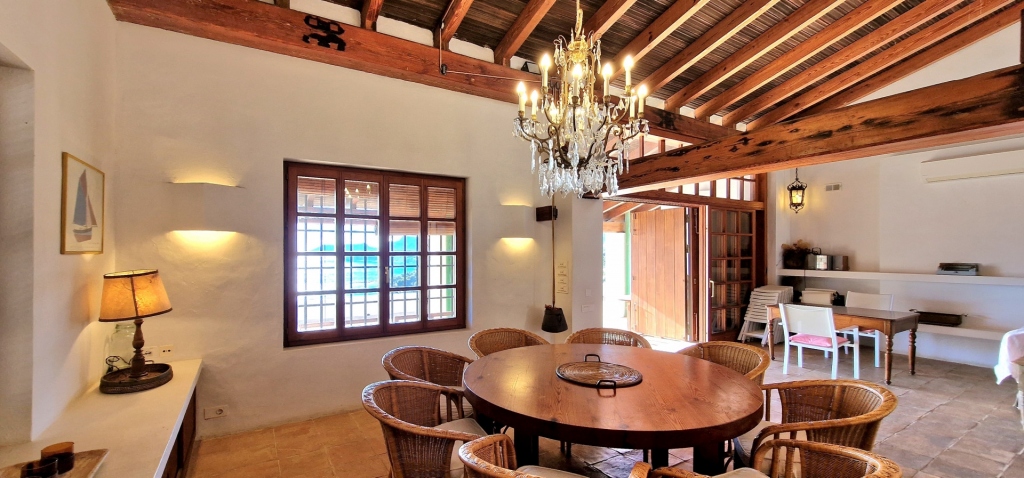 5 bed villa in Moraira
