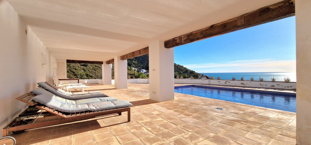 5 bed villa in Moraira