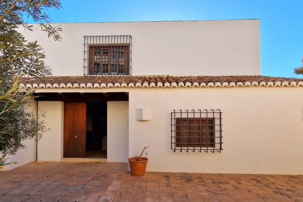 5 bed villa in Moraira