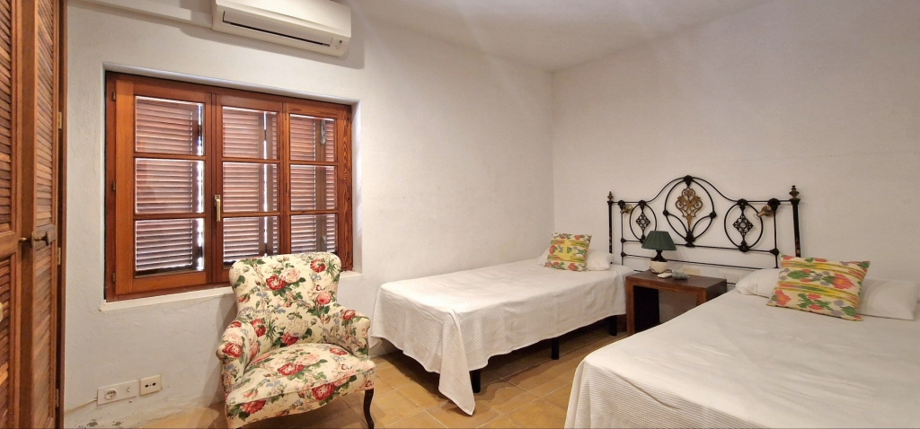 5 bed villa in Moraira