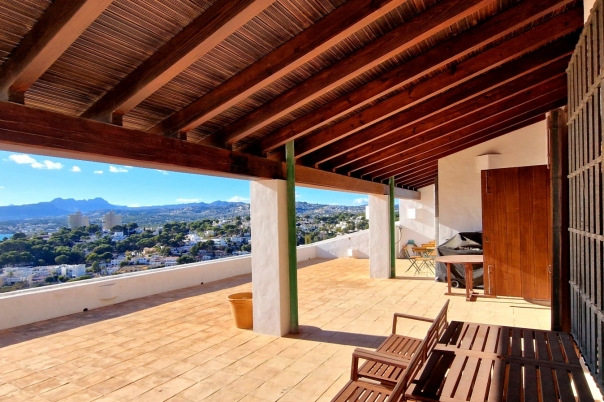 5 bed villa in Moraira