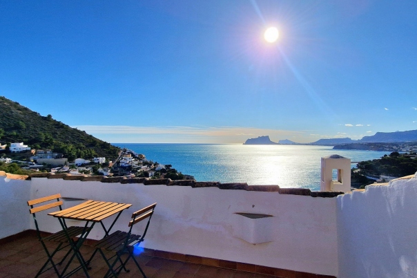 5 bed villa in Moraira