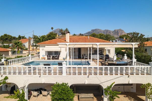 4 bed villa in Alfaz del Pi