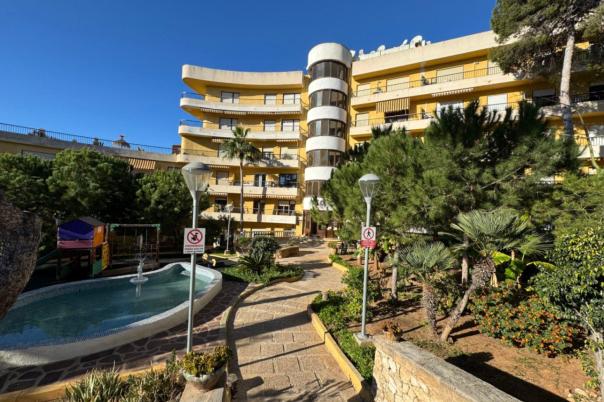 2 bed apartment in Moraira