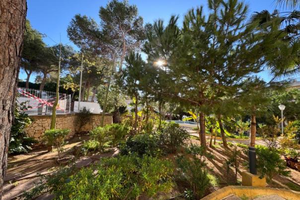 2 bed apartment in Moraira