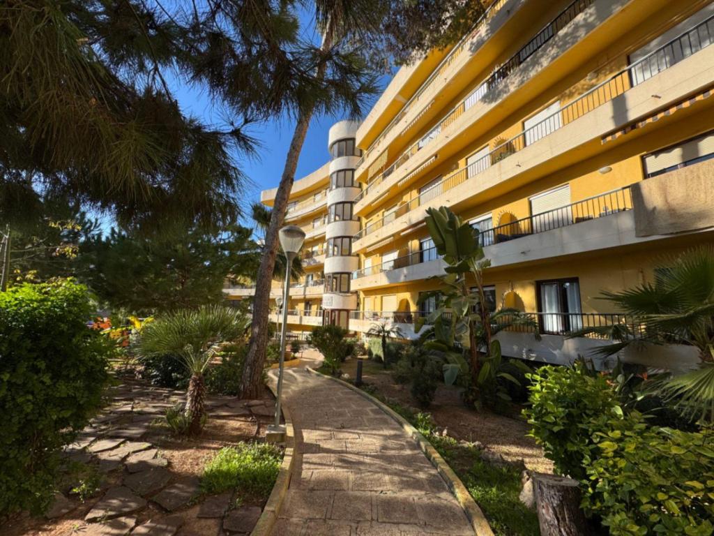 2 bed apartment in Moraira