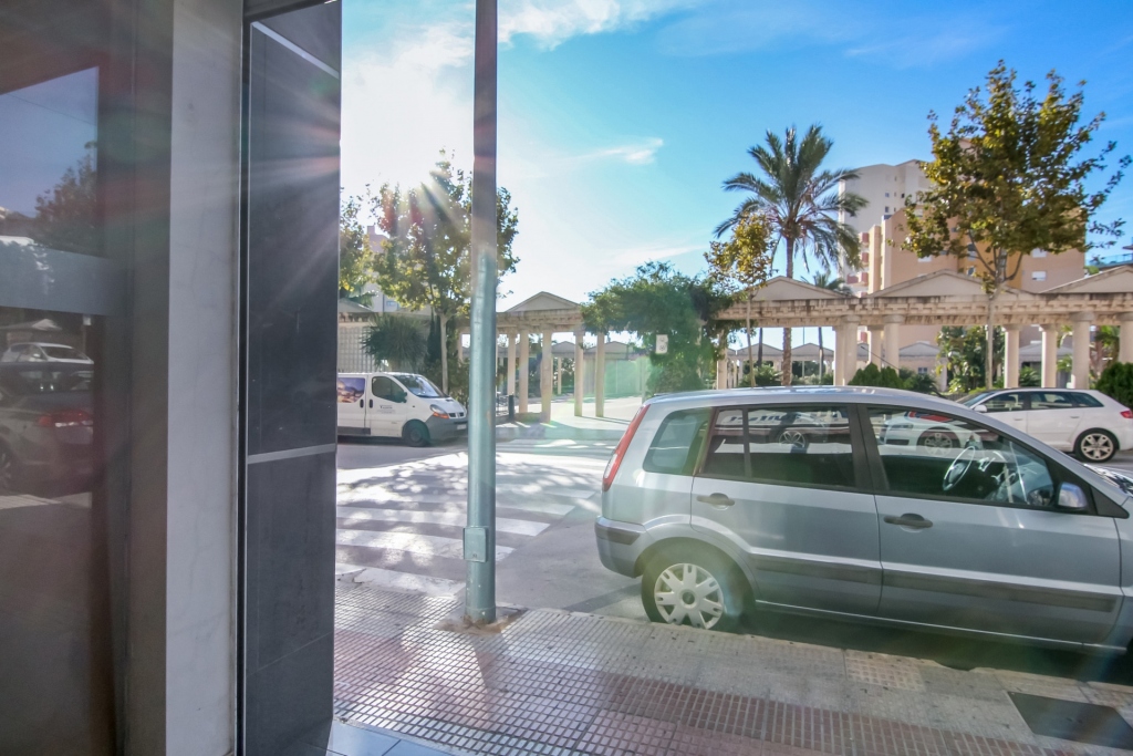 commercial premises in Calp