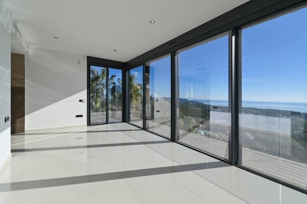 6 bed villa de lujo in Benissa