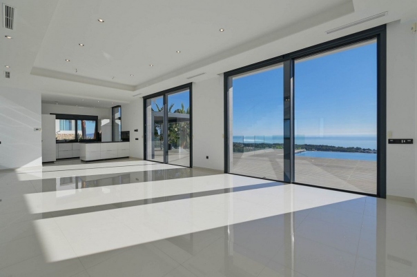 6 bed villa de lujo in Benissa
