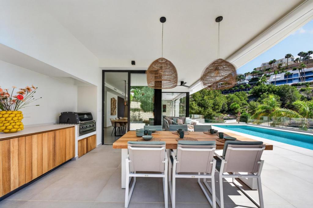 4 bed villa in Benissa