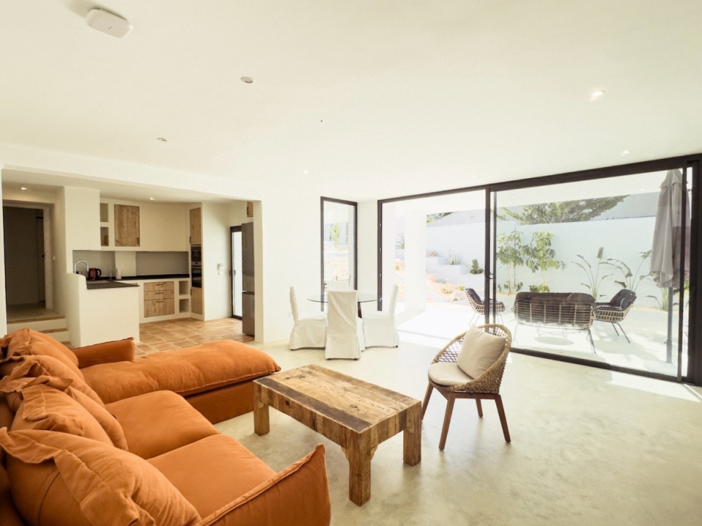 5 bed villas in Moraira